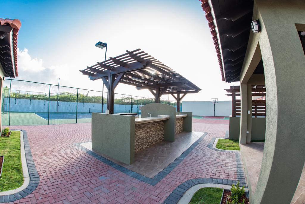 Palmaruba Condos Palm Beach Luaran gambar