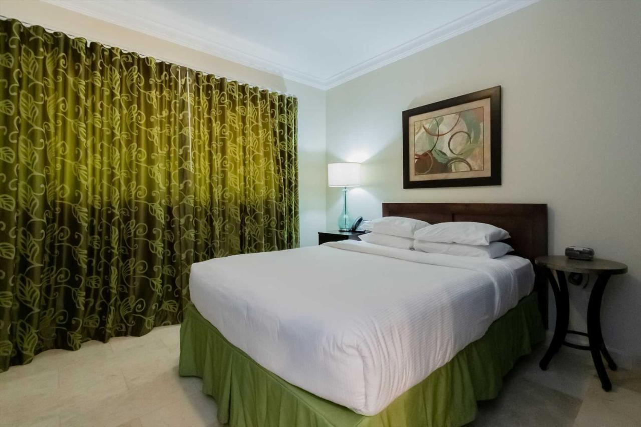 Palmaruba Condos Palm Beach Luaran gambar